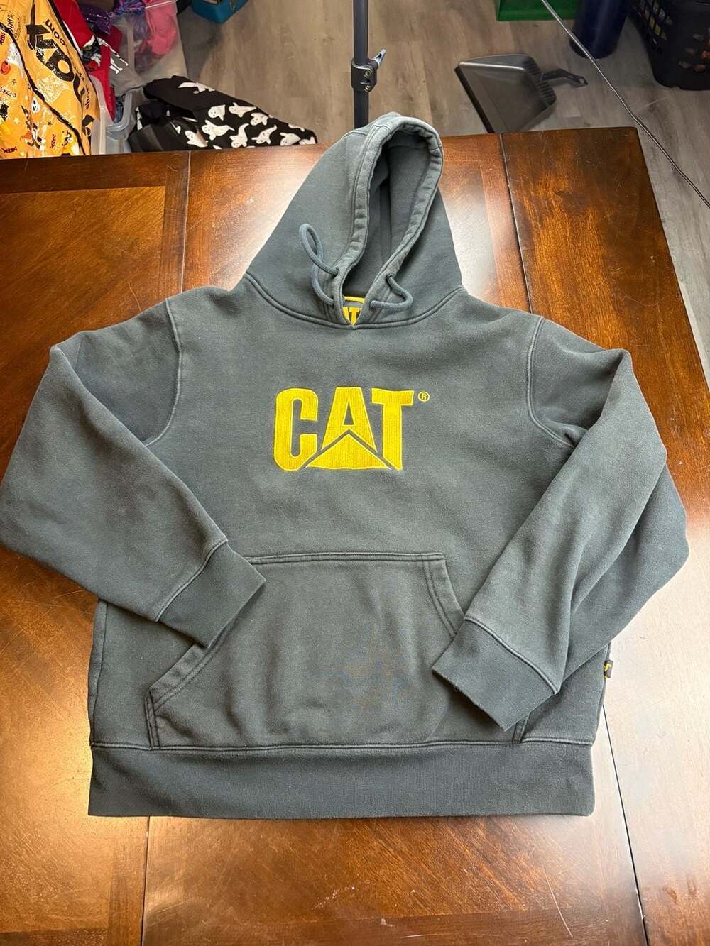 CAT Caterpillar Men Large Gray Pullover Hoodie Yellow Embroidered Logo Workwear